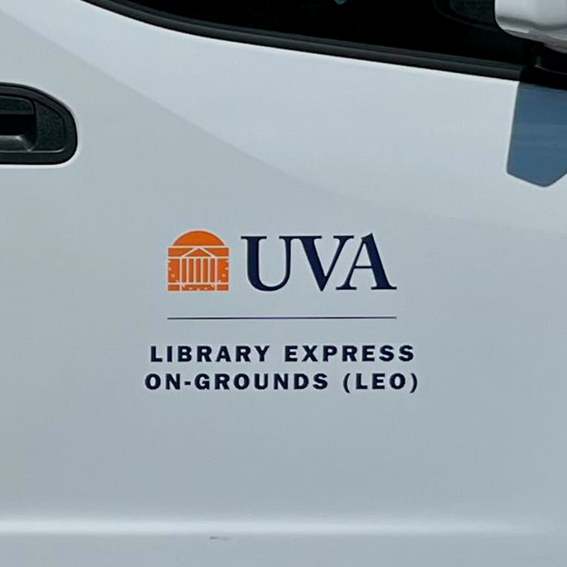 A fleet mark on a UVA vehicle. This image links to the fleet mark page. 